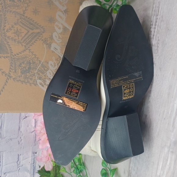 Free People Pitchfork Point Shearling Boot In Arctic Fox~NIB - Picture 9 of 12